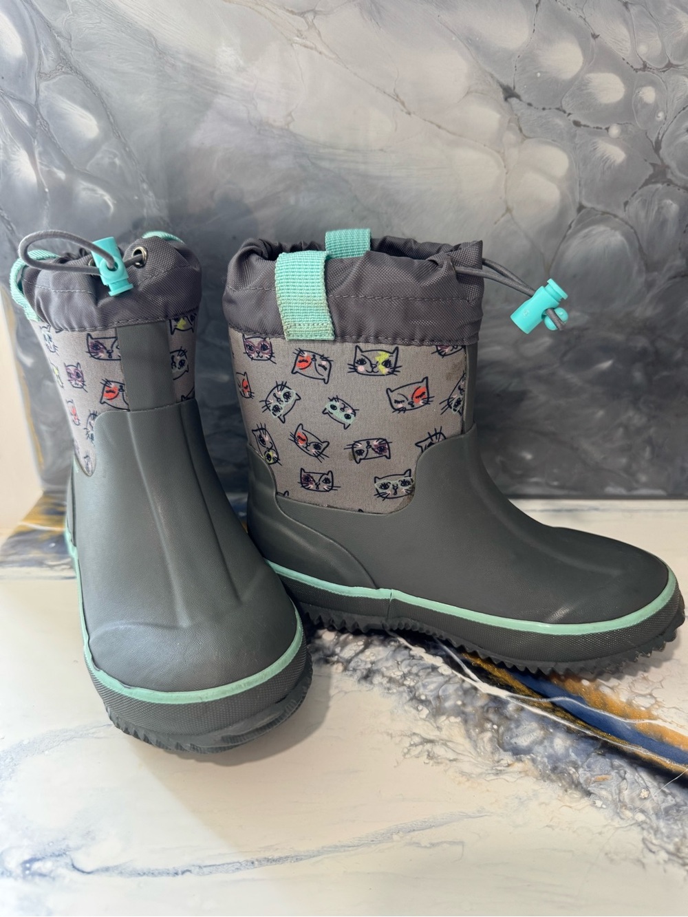 Target Girls Waterproof Rain Snow Winter Boots Grey Teal Cat Print Size L 9/10
